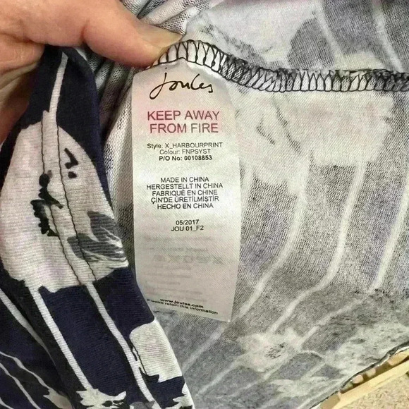 Joules Harbour Print Top Women’s 2 - Picture 5 of 8